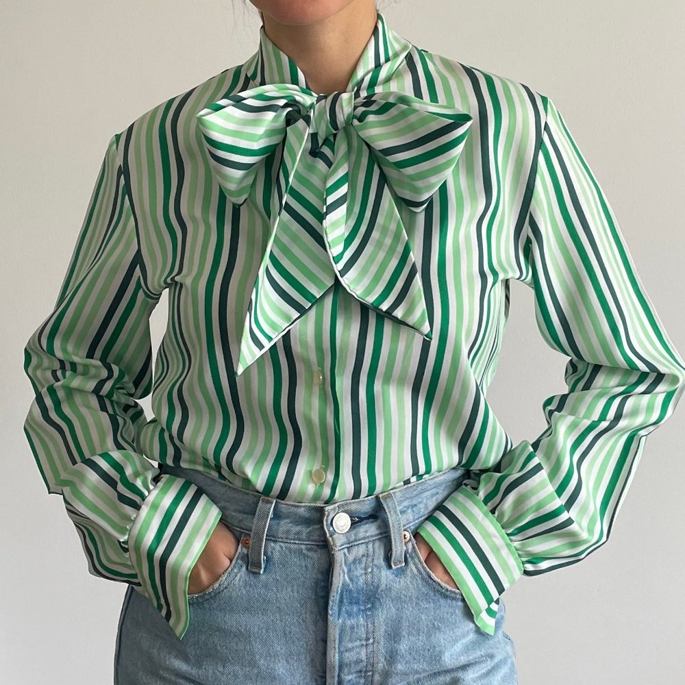 JCPenney green striped shirt, size XS-S (US 2-4)